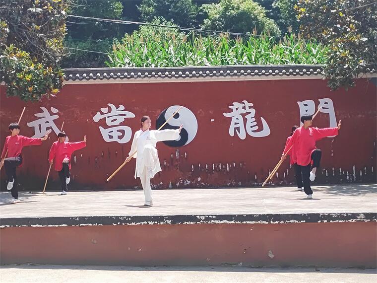 武当棍